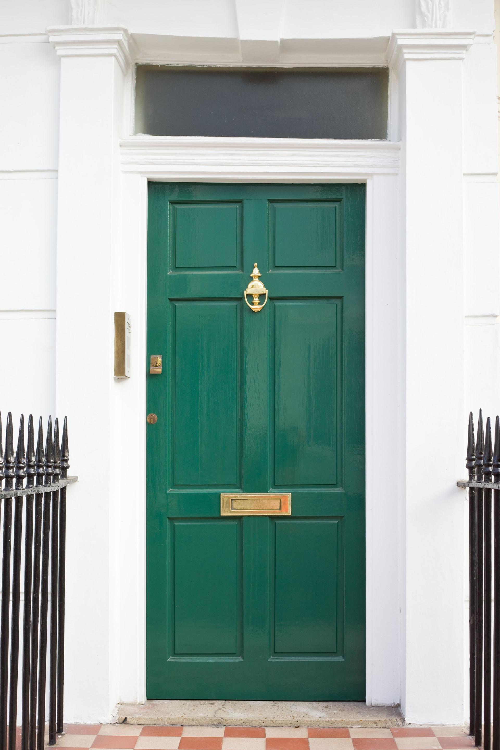 Front door with knocker, Green
